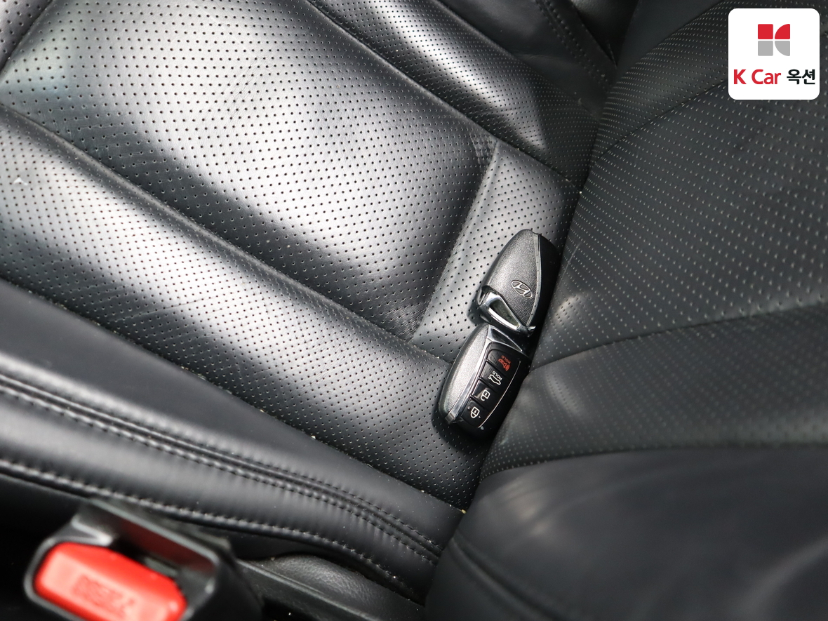 هيونداي أزيرا 2017 - صورة 17