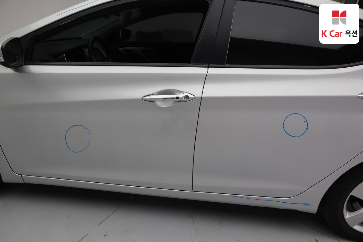 هيونداي إلانترا 2014 - صورة 34