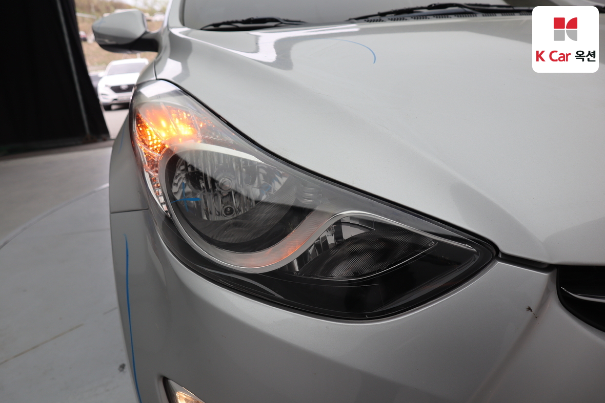 هيونداي إلانترا 2014 - صورة 44