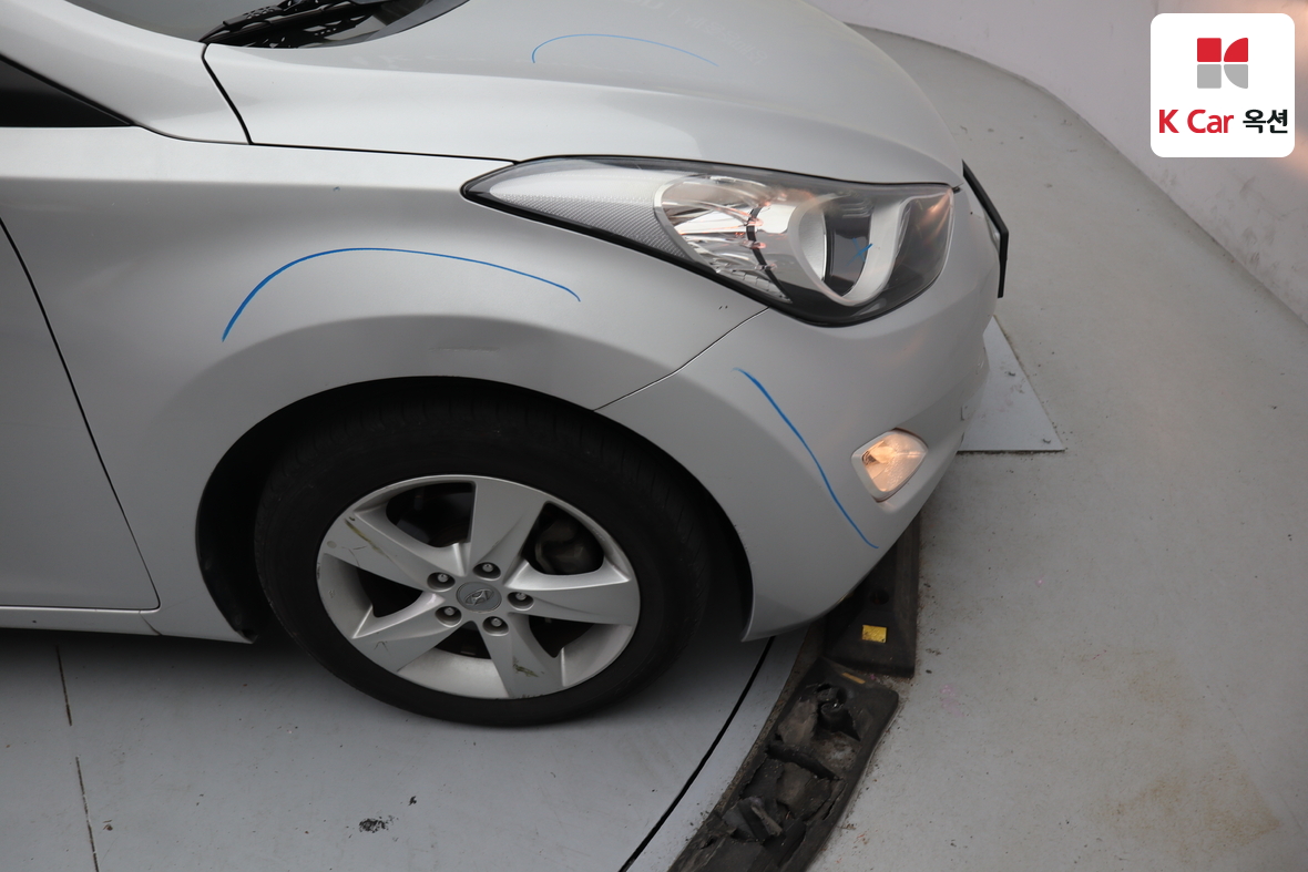 هيونداي إلانترا 2014 - صورة 42