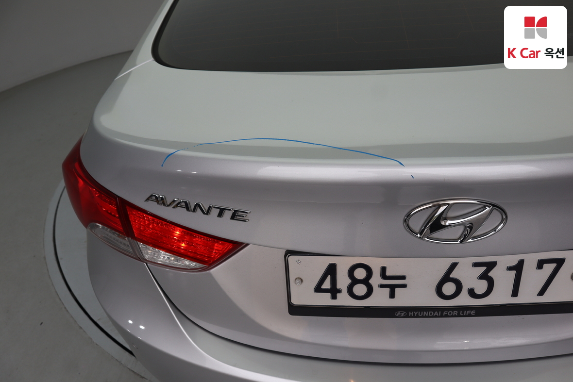 هيونداي إلانترا 2014 - صورة 36