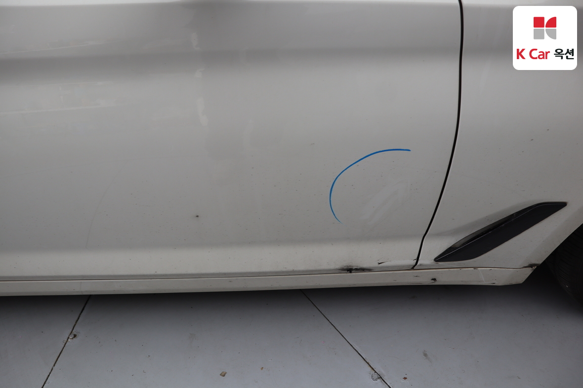 BMW 5 Series - 46