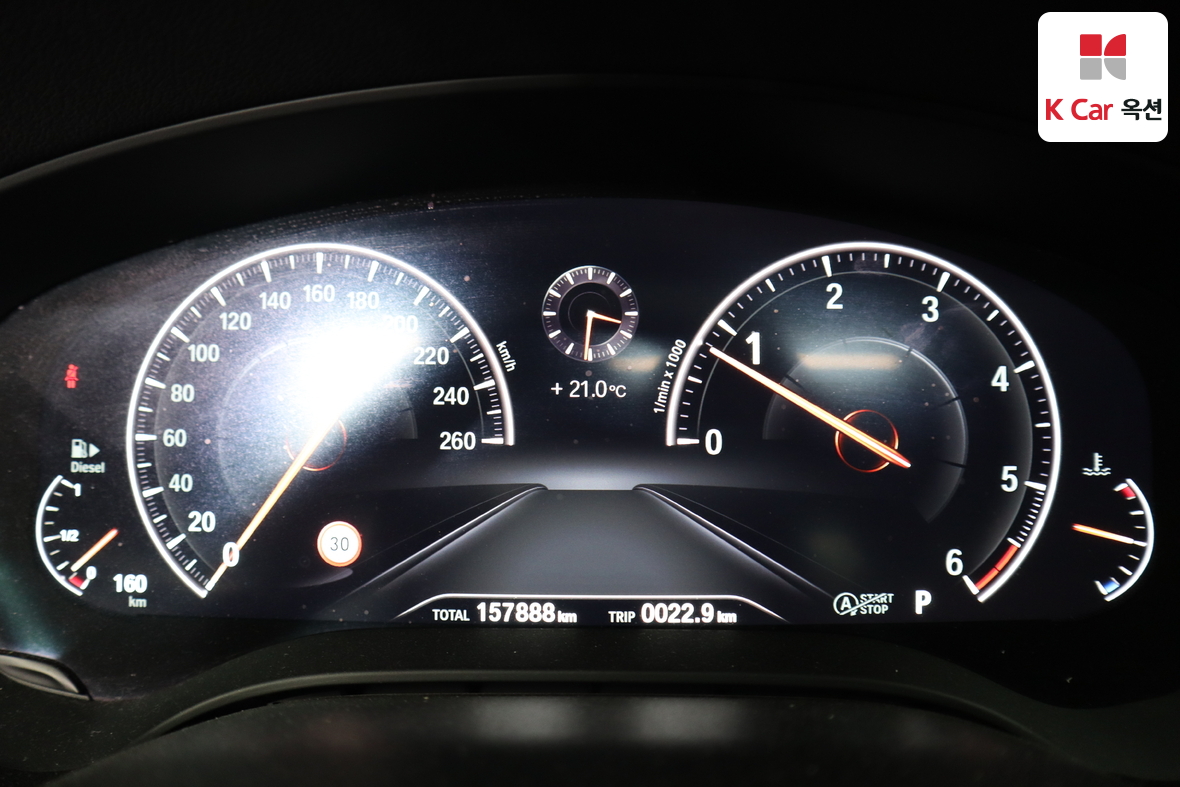 BMW 5 Series - 5