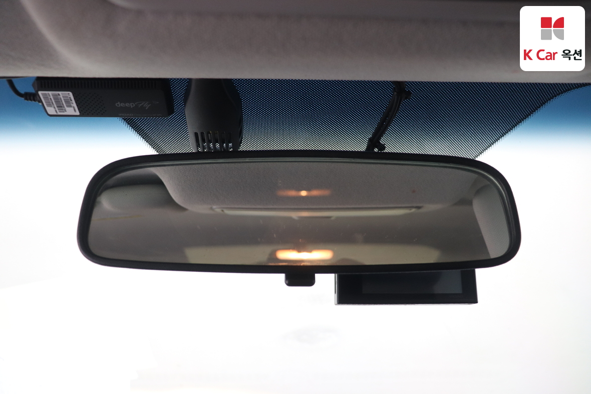 Hyundai Elantra 2015 - Image 12