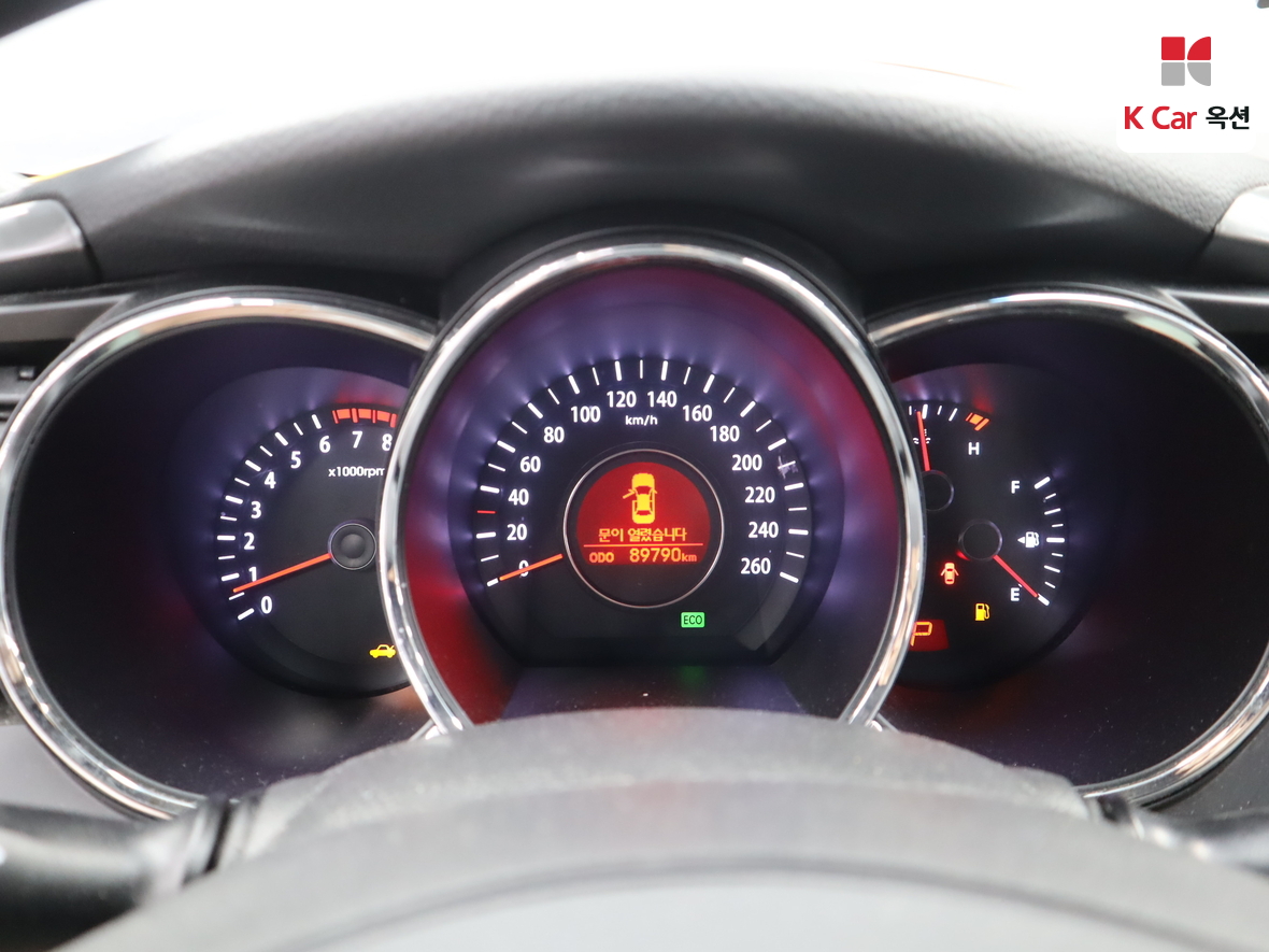 Kia K5 2012 - Image 5