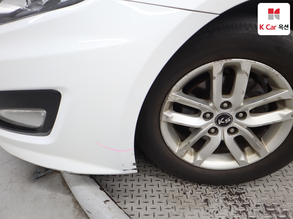 Kia K5 2012 - Image 34