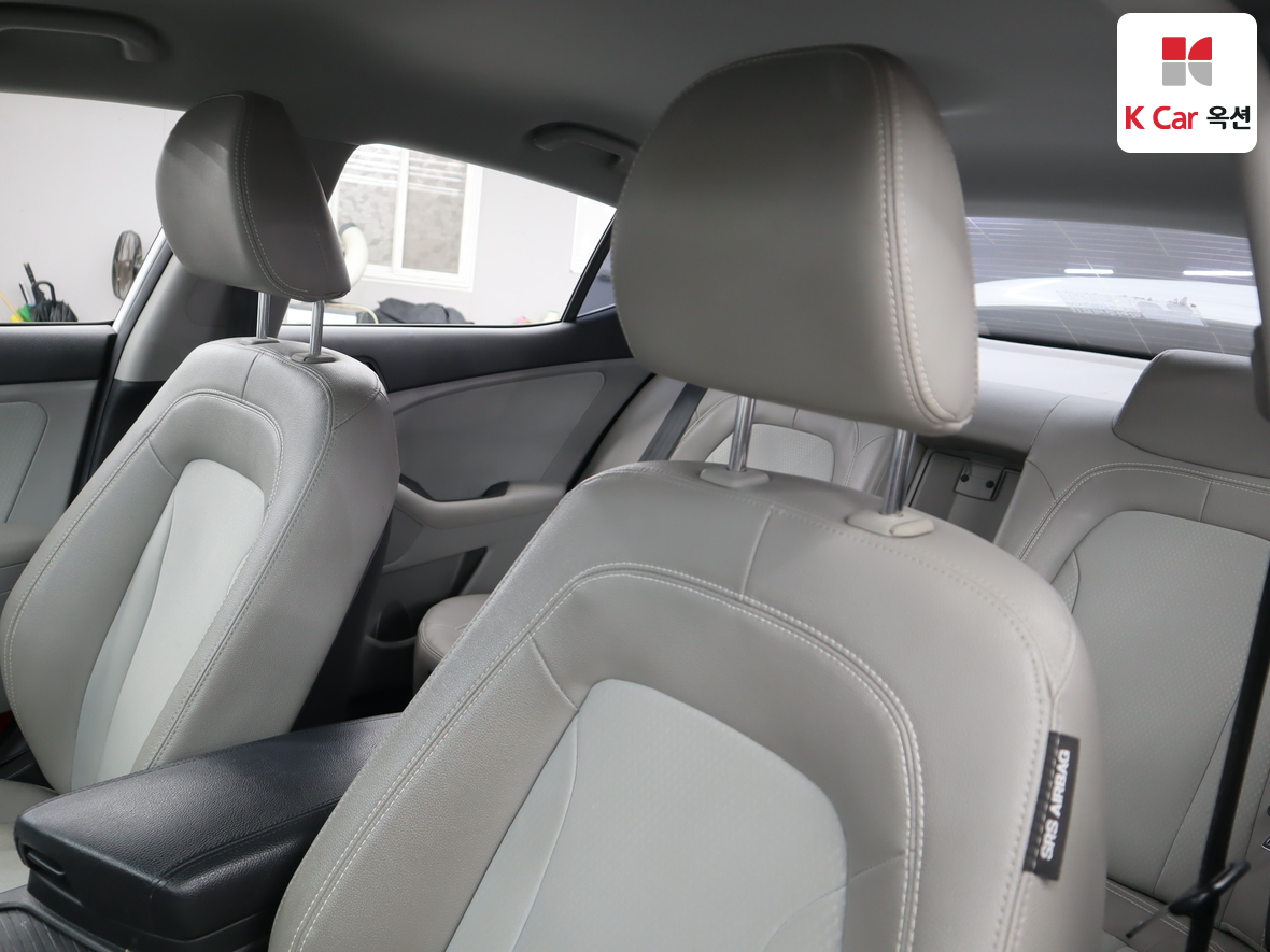 Kia K5 2012 - Image 19