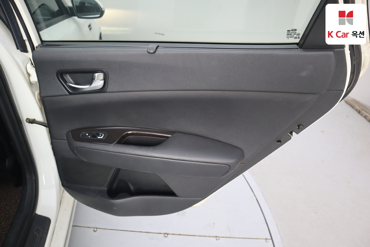 Kia K5 - 28