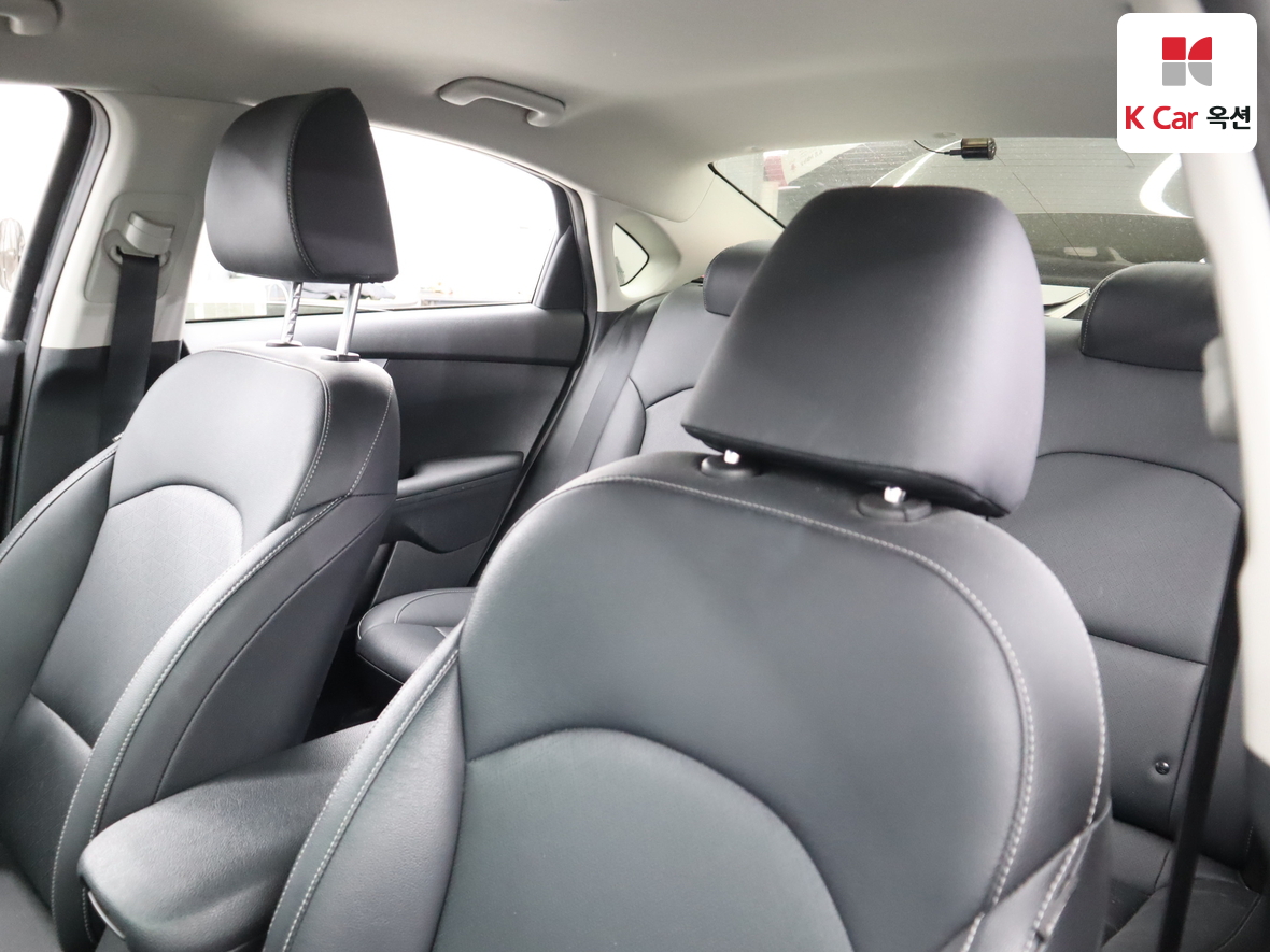 كيا K3 2023 - صورة 18