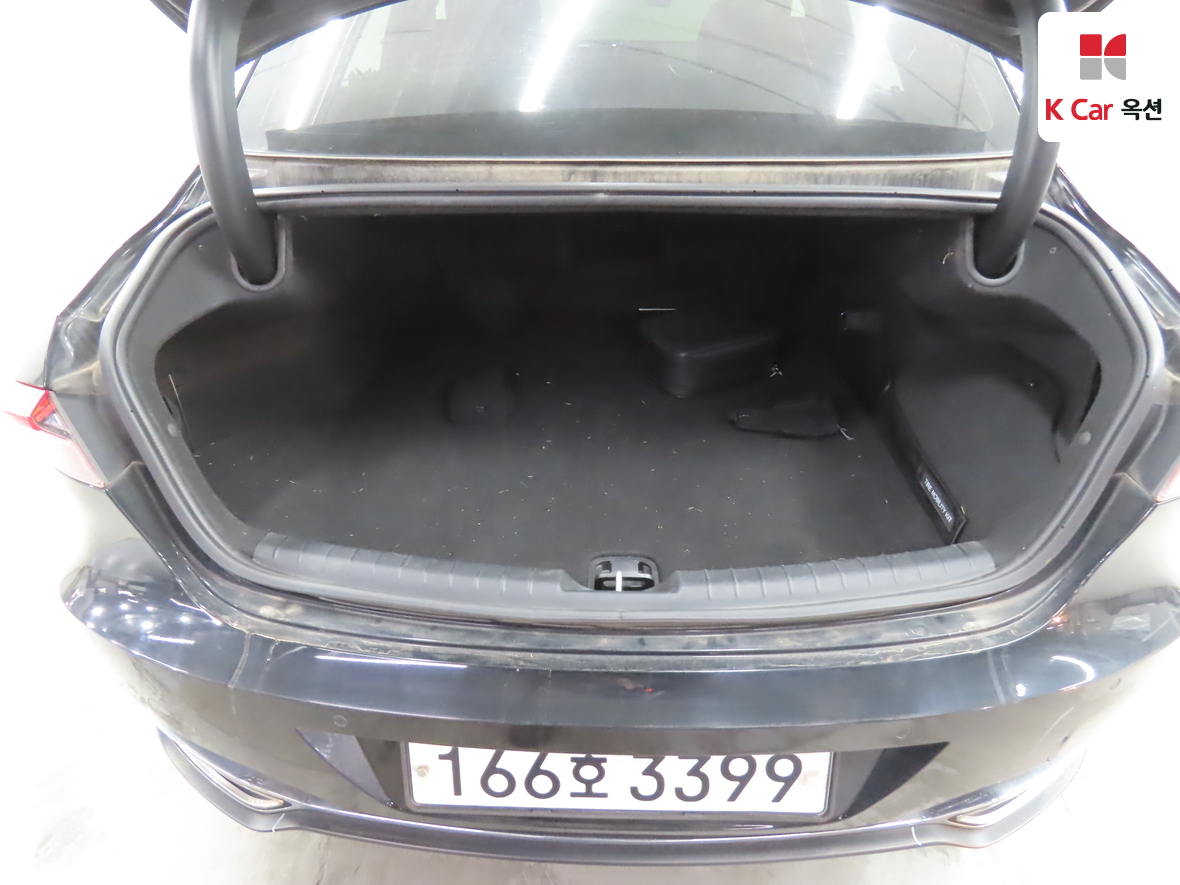 هيونداي جرانجر 2020 - صورة 25