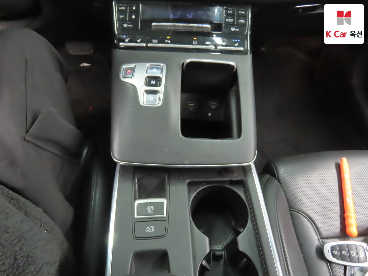 هيونداي جرانجر 2020 - صورة 17