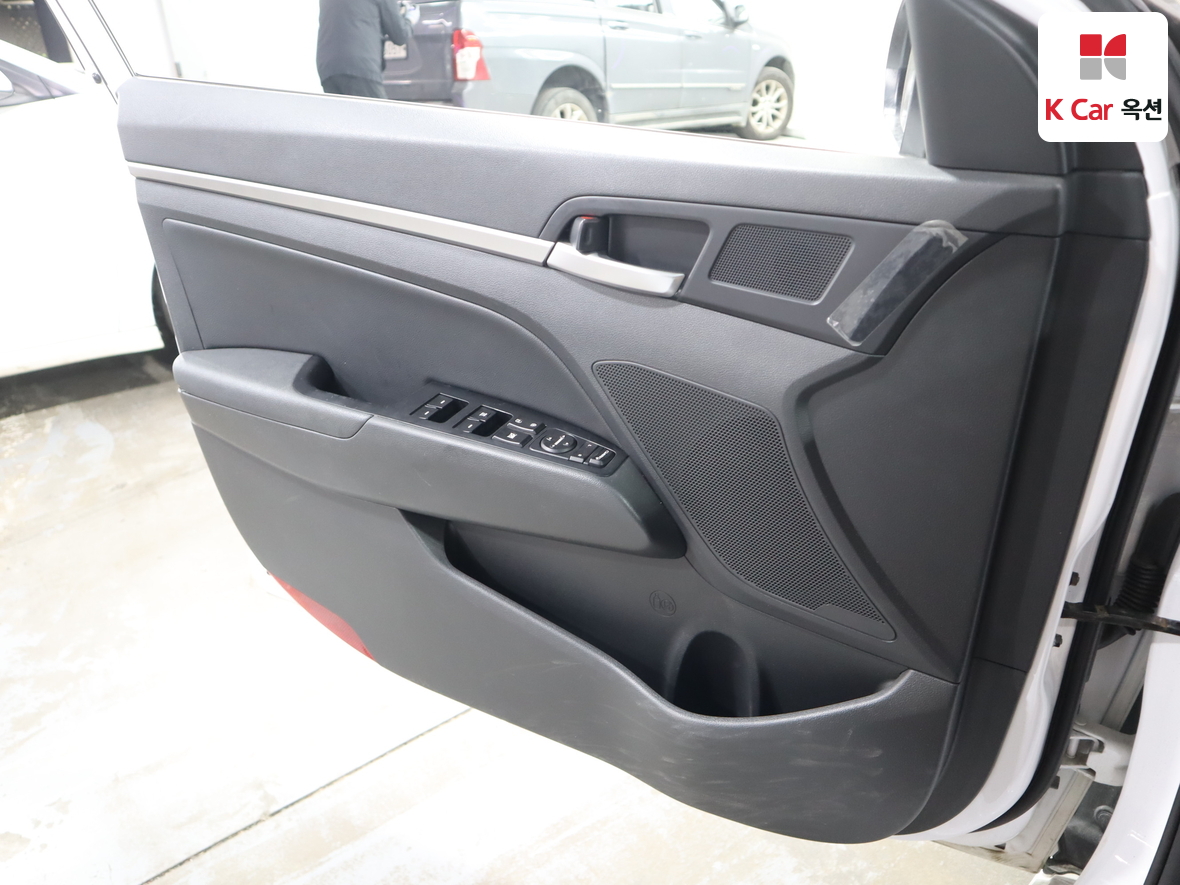 هيونداي إلانترا 2020 - صورة 8