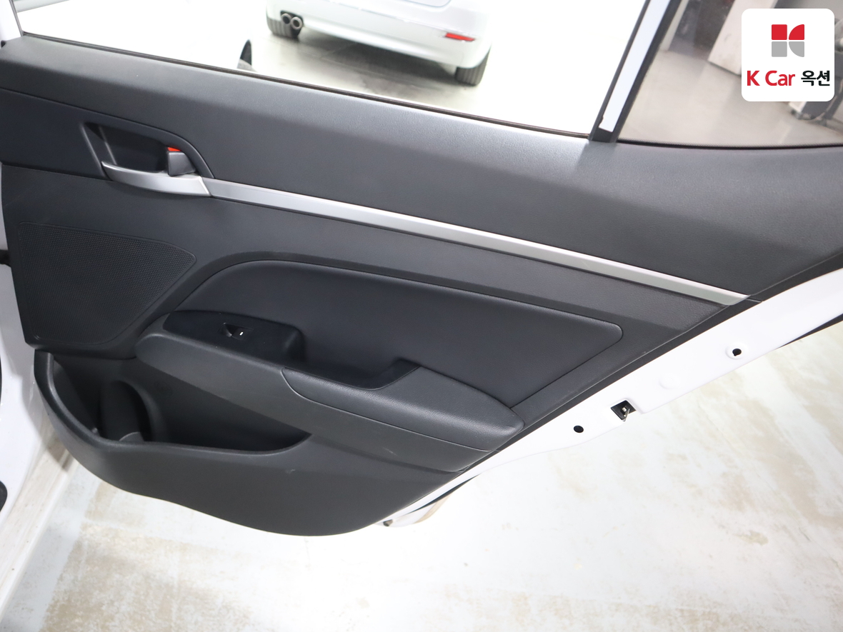 هيونداي إلانترا 2020 - صورة 25