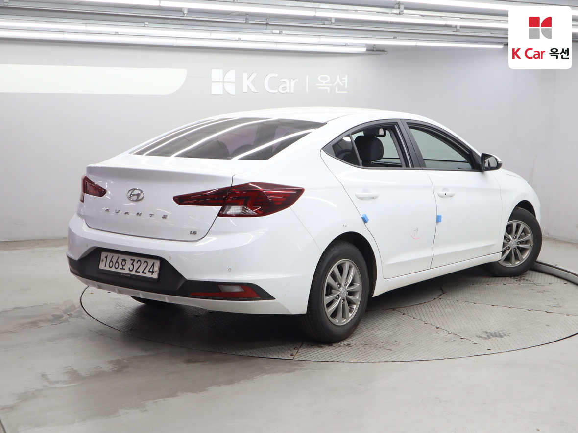 هيونداي إلانترا 2020 - صورة 2