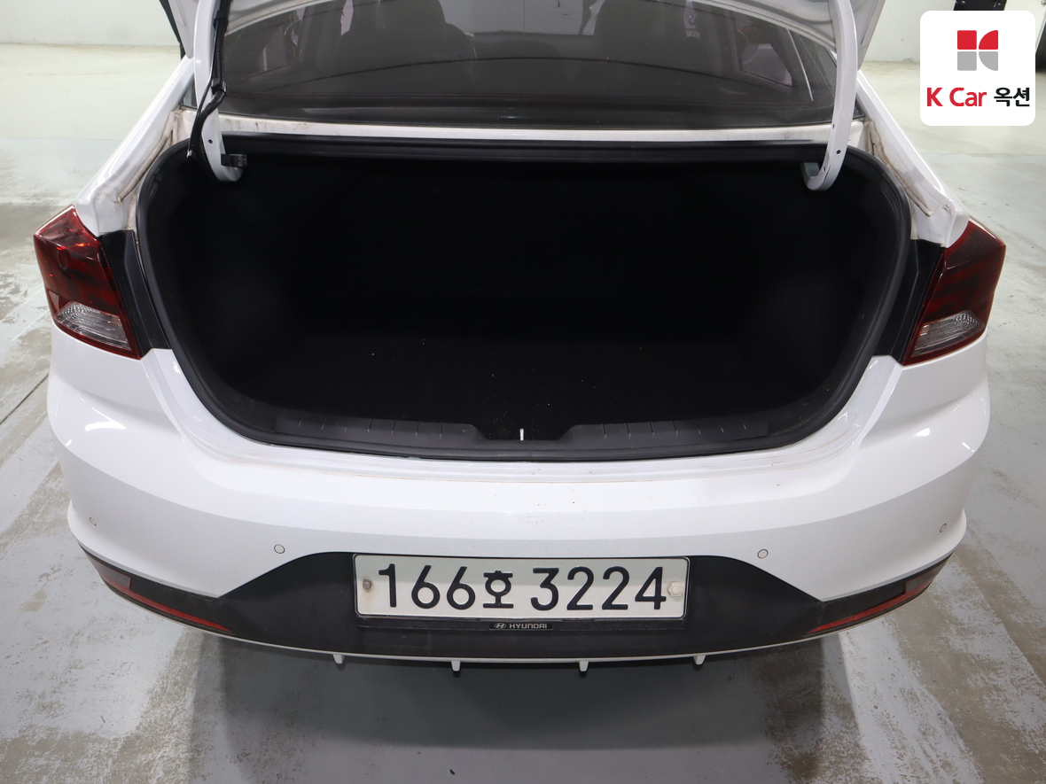 هيونداي إلانترا 2020 - صورة 24