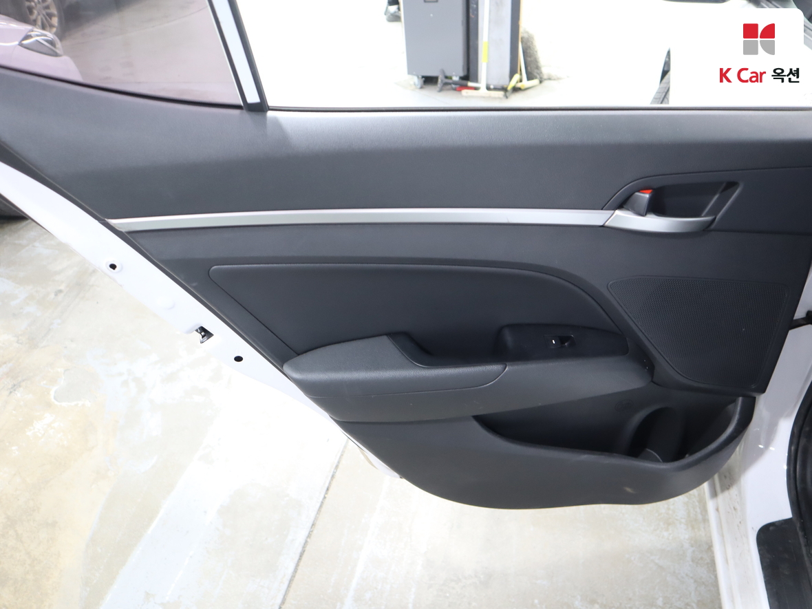 هيونداي إلانترا 2020 - صورة 21