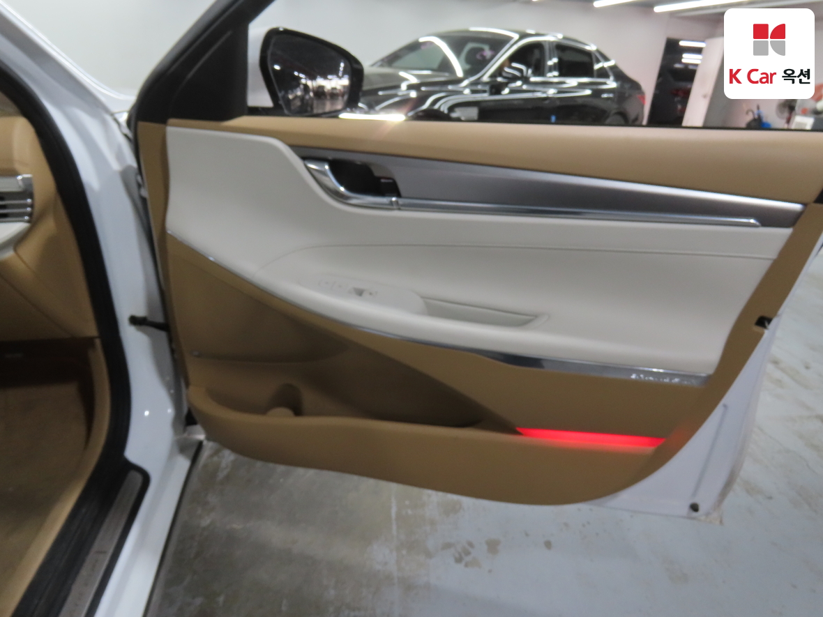 هيونداي جرانجر 2020 - صورة 30