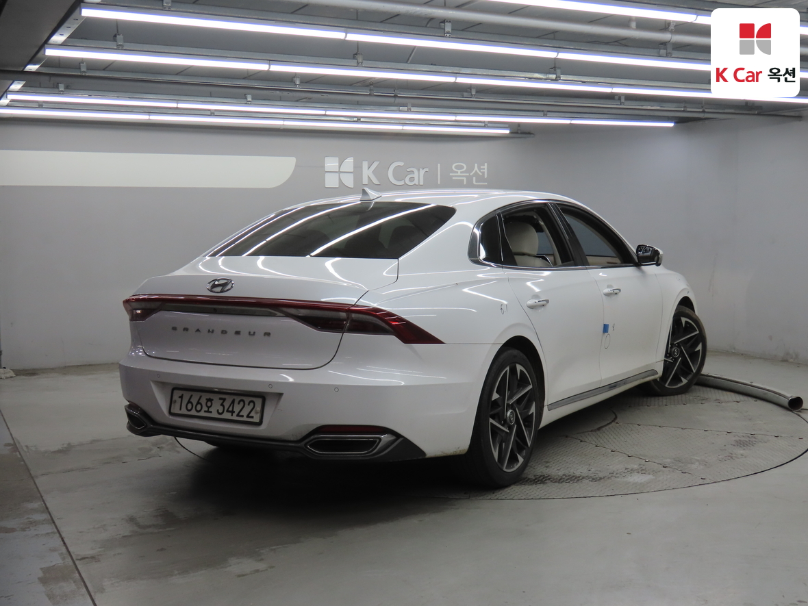 هيونداي جرانجر 2020 - صورة 2