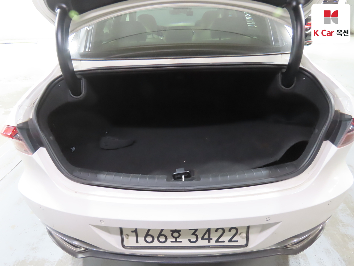 هيونداي جرانجر 2020 - صورة 26