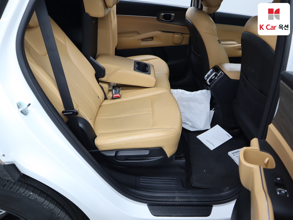 كيا سورينتو 2022 - صورة 31