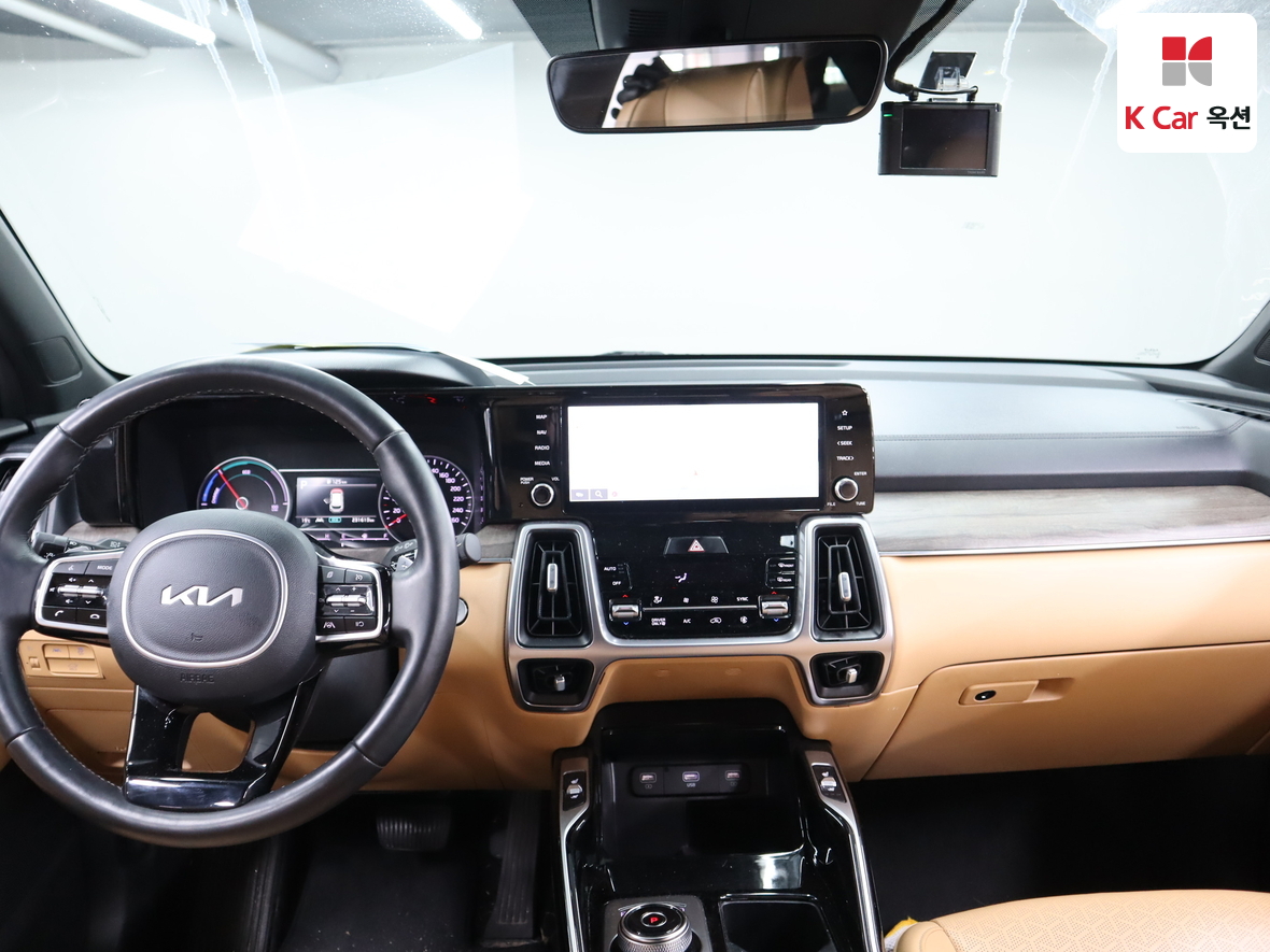 كيا سورينتو 2022 - صورة 3