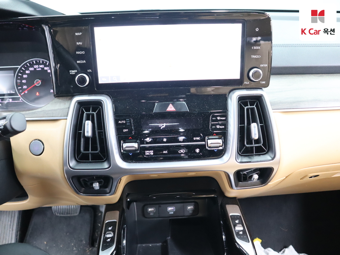 كيا سورينتو 2022 - صورة 6