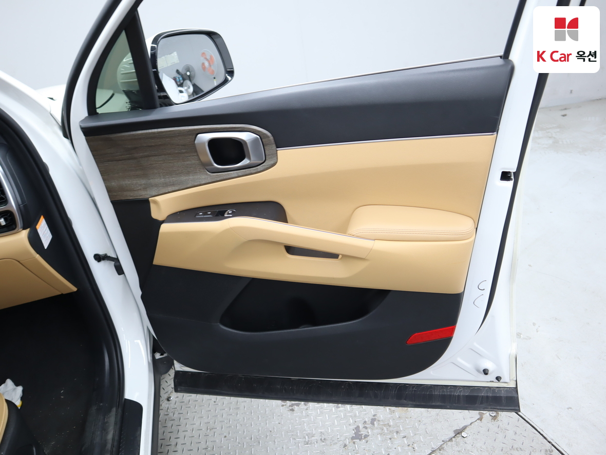 كيا سورينتو 2022 - صورة 32