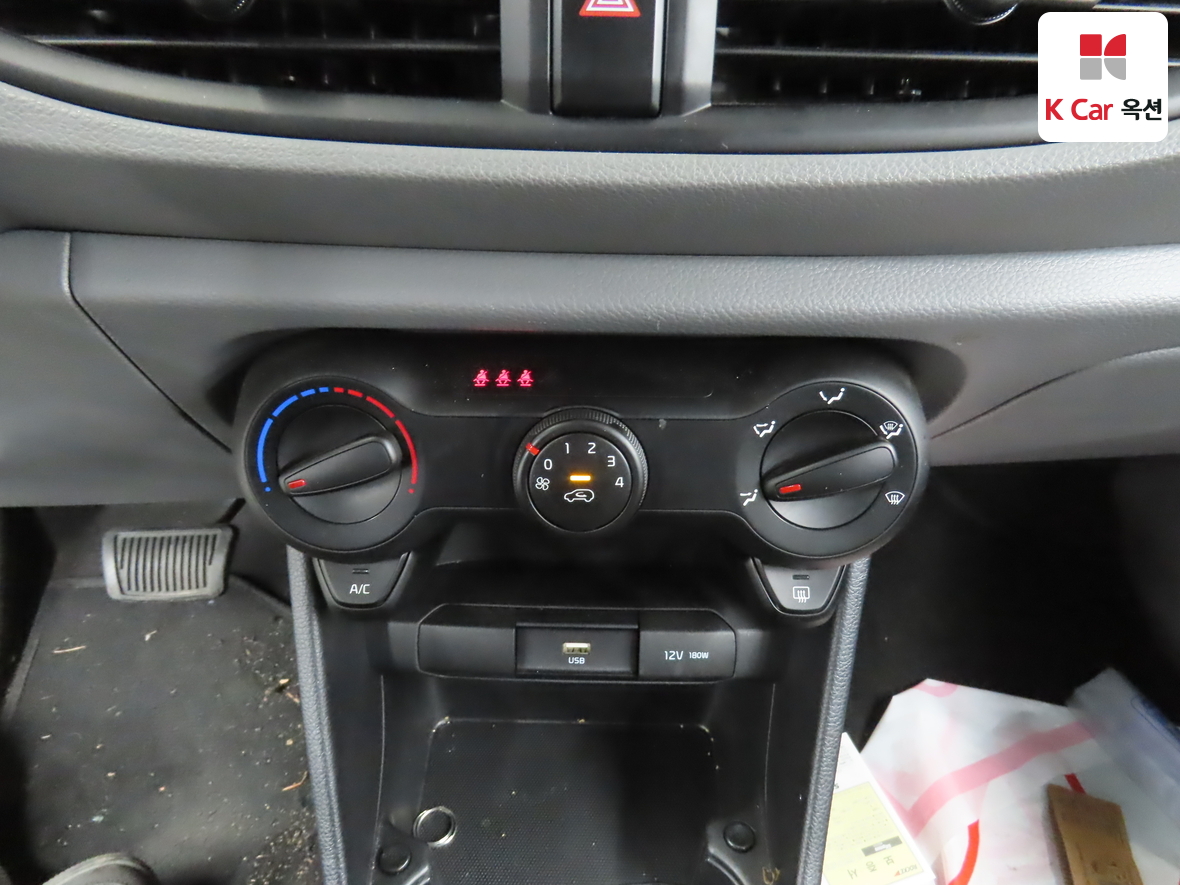 كيا مورنينج 2021 - صورة 15