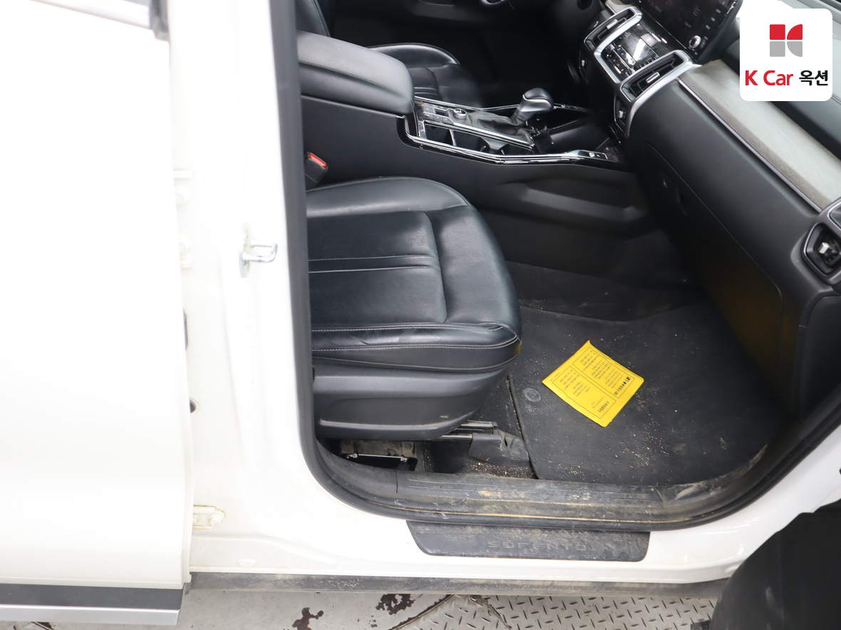 كيا سورينتو 2021 - صورة 29