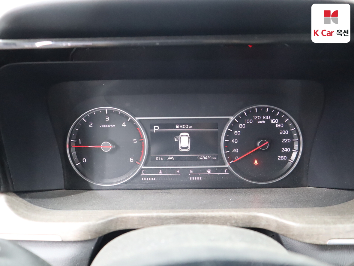 كيا سورينتو 2021 - صورة 5