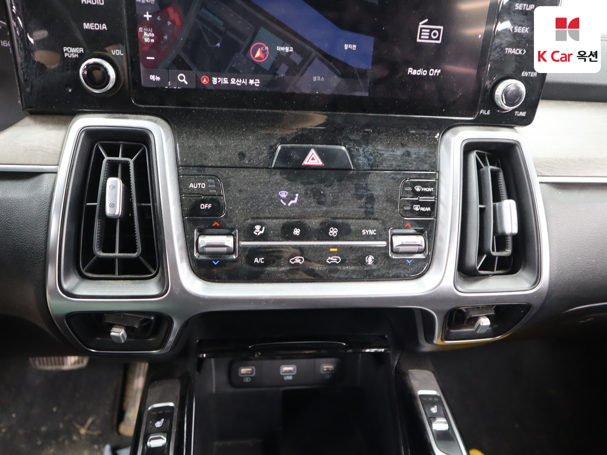 كيا سورينتو 2021 - صورة 15