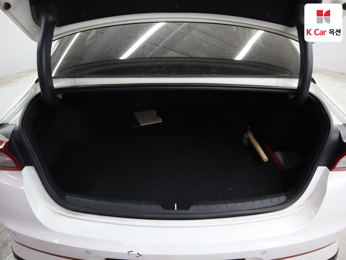 كيا K5 2023 - صورة 25