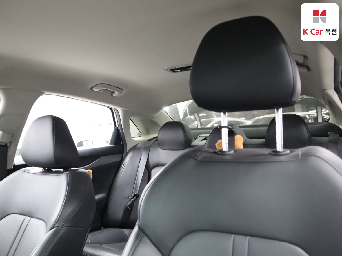 كيا K5 2023 - صورة 19