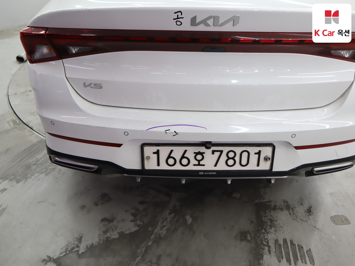 كيا K5 2023 - صورة 38