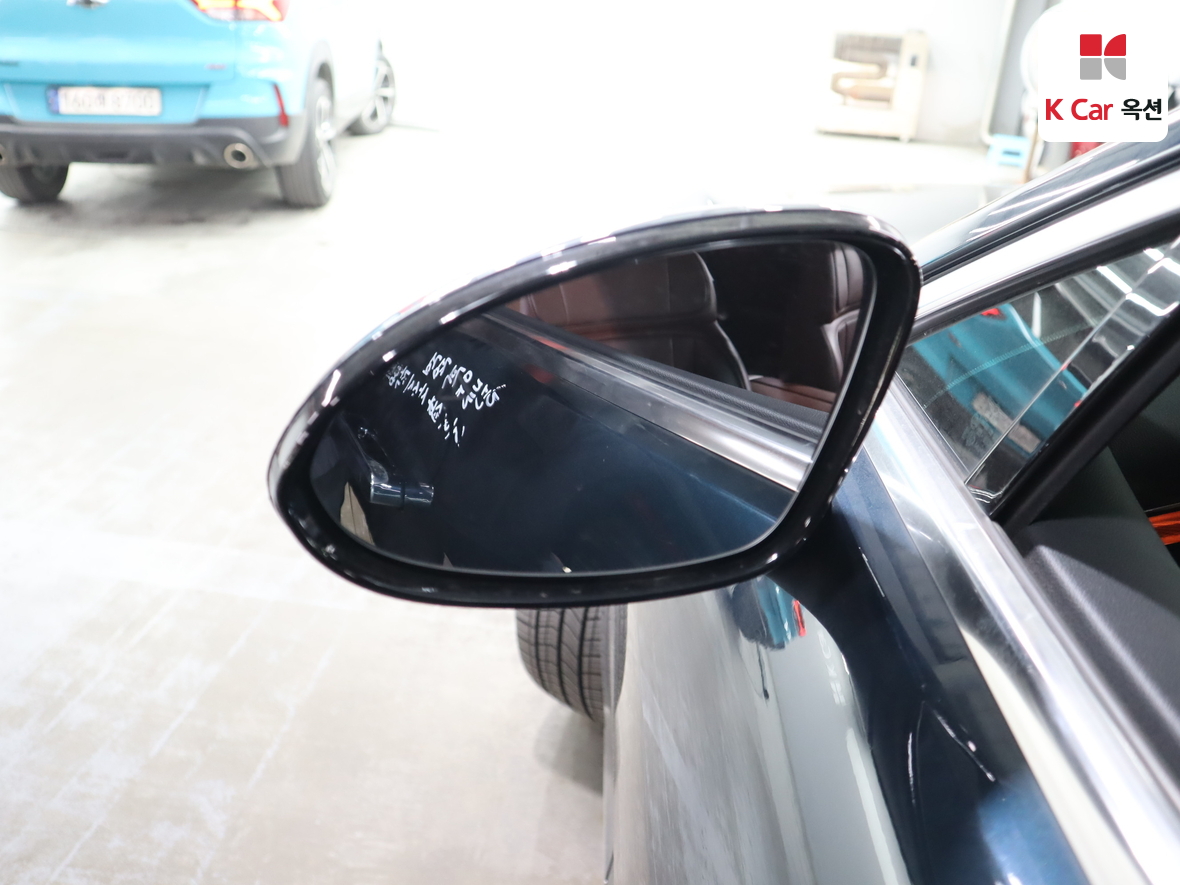 جينيسيس G90 2023 - صورة 21