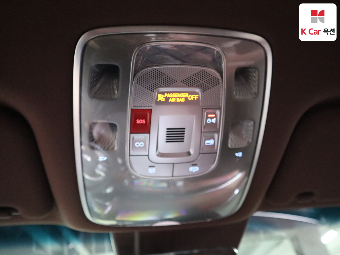 جينيسيس G90 2023 - صورة 12