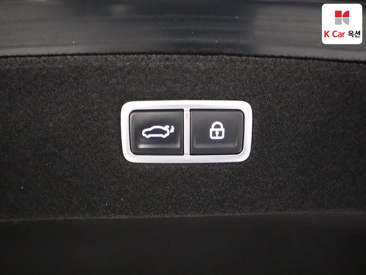 جينيسيس G90 2023 - صورة 27