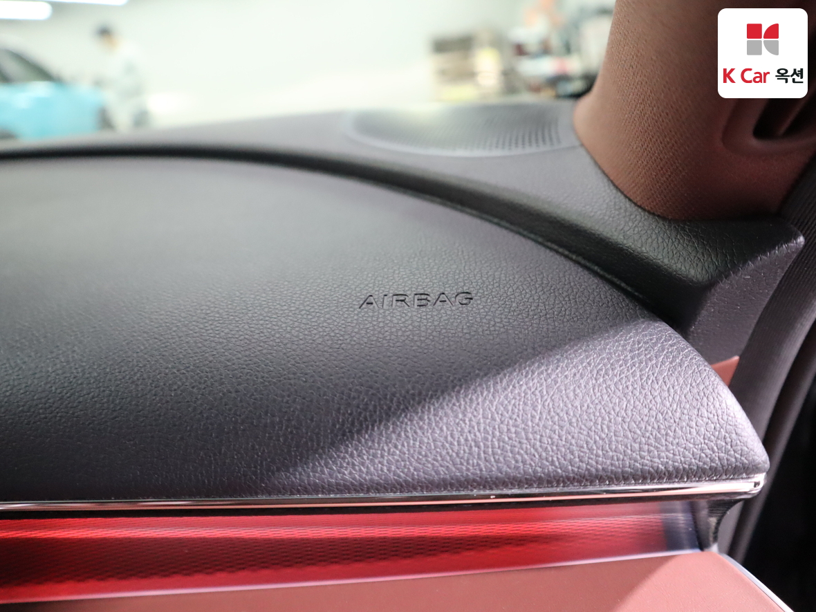 جينيسيس G90 2023 - صورة 32