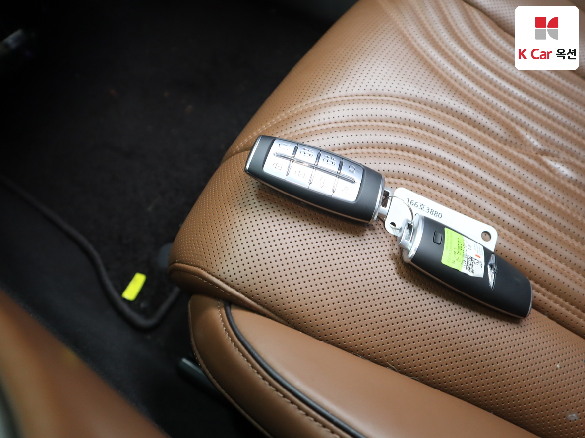 جينيسيس G80 2021 - صورة 17