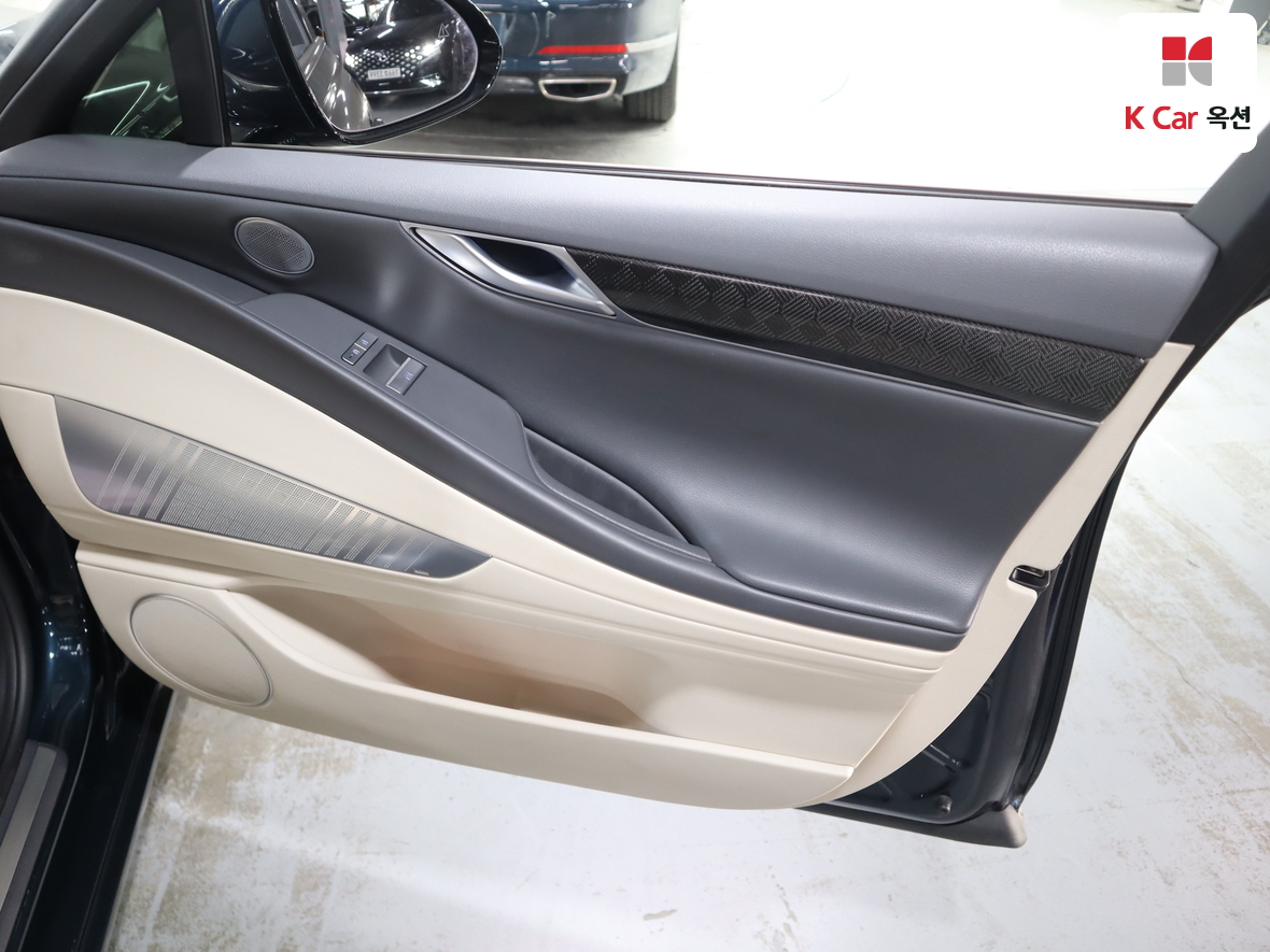 Genesis G80 2022 - Image 30