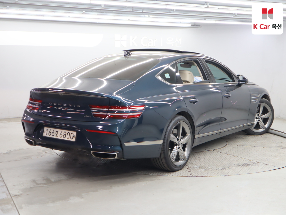 Genesis G80 2022 - Image 2