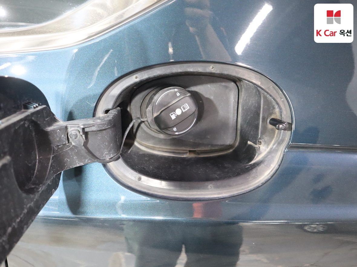 Genesis G80 2022 - Image 25