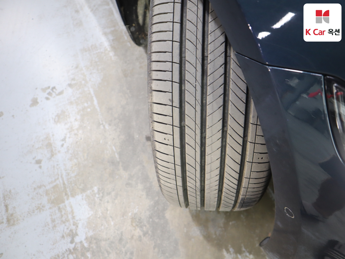 Genesis G80 2022 - Image 33