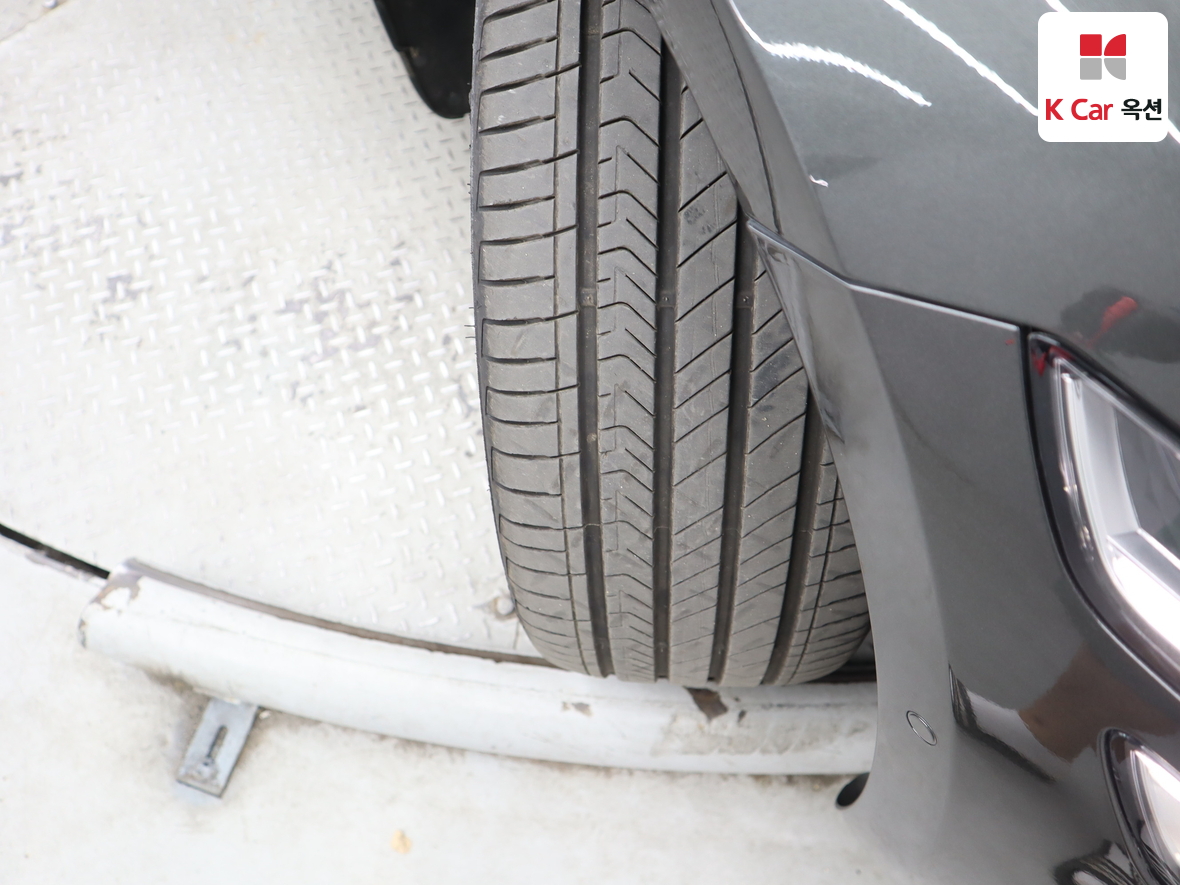 Genesis G80 2022 - Image 33