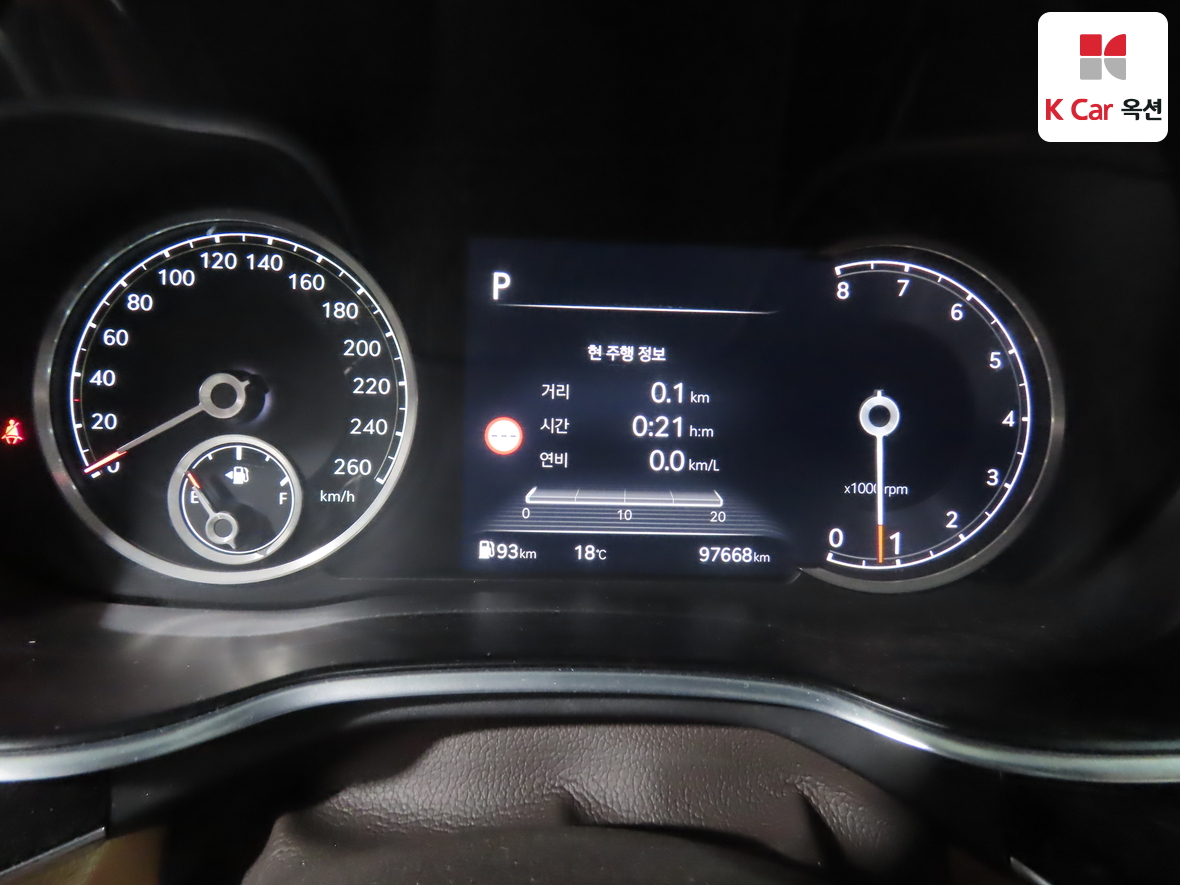 جينيسيس G80 2022 - صورة 5