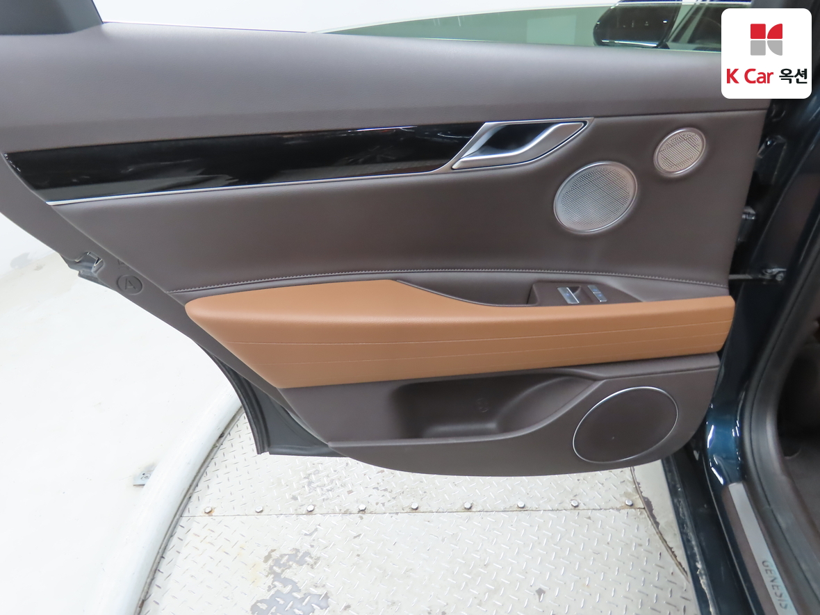 جينيسيس G80 2022 - صورة 22