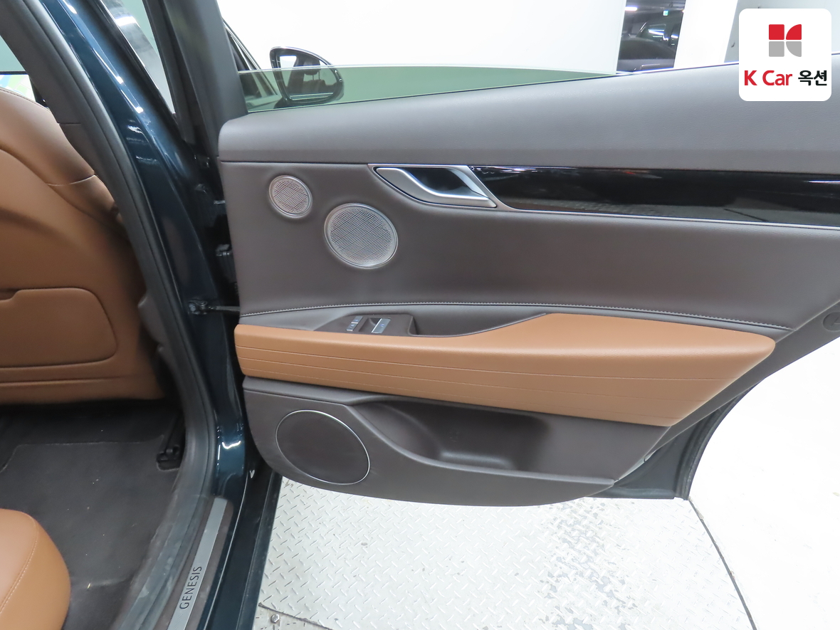 جينيسيس G80 2022 - صورة 28