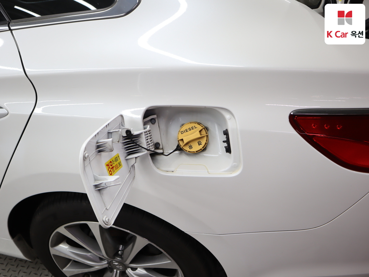 هيونداي أزيرا 2015 - صورة 26