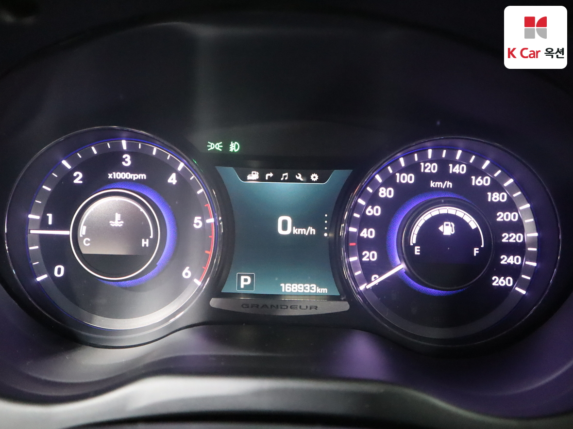 هيونداي أزيرا 2015 - صورة 5