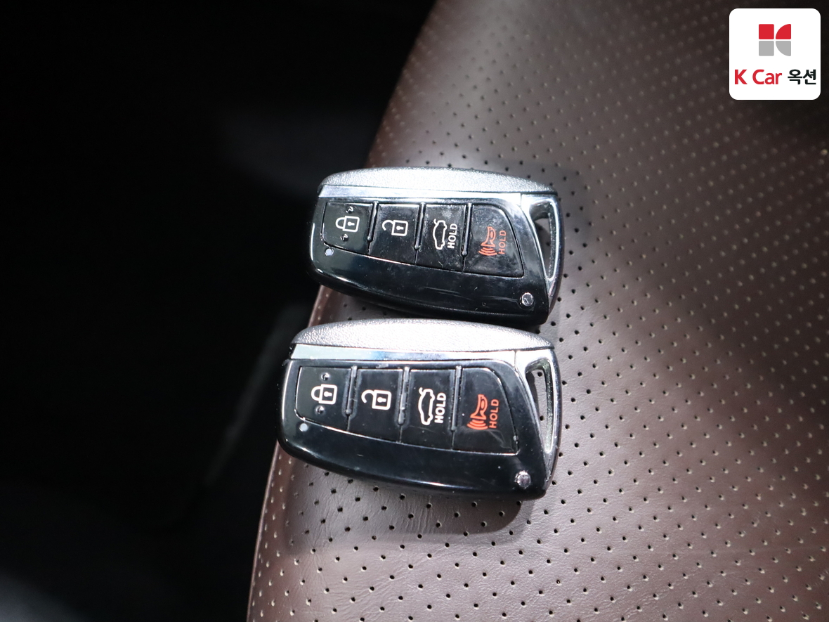 هيونداي أزيرا 2015 - صورة 18